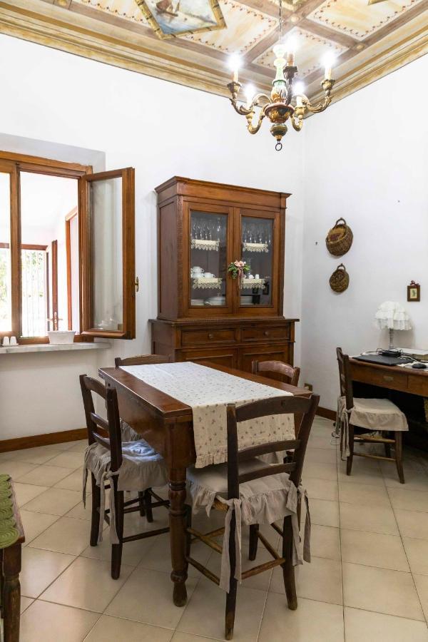 Villetta Stile Liberty A Marina Di Pisa Bagian luar foto
